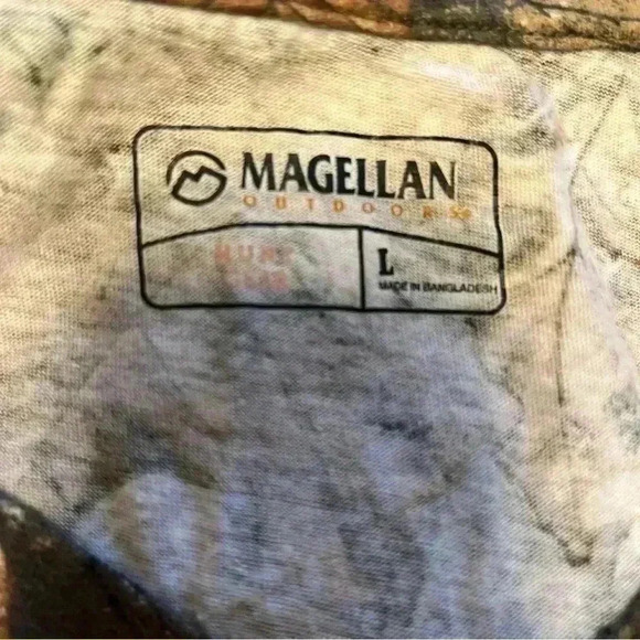 Magellan Outdoors Realtree camo v neck short sleeve t-shirt in size youth large - Picture 5 of 10